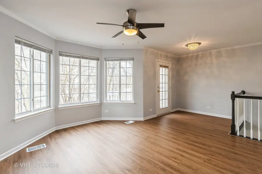 255 W Treehouse Lane W, Round Lake, IL 60073 - #3