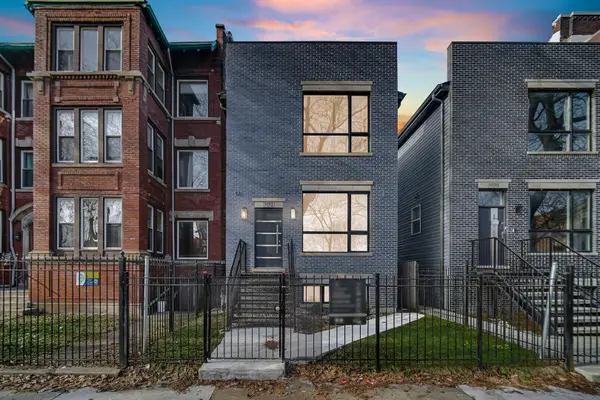 5032 S Michigan Avenue, Chicago, IL 60615