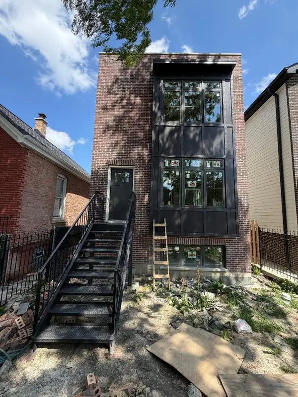 643 N Trumbull Avenue, Chicago, IL 60624