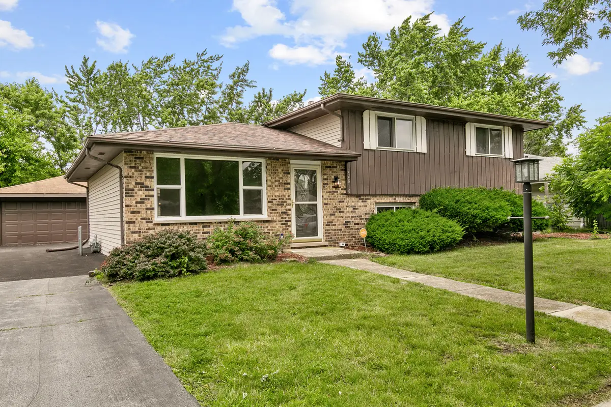 22810 East Drive, Richton Park, IL 60471 - #1