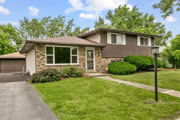 22810 East Drive, Richton Park, IL 60471