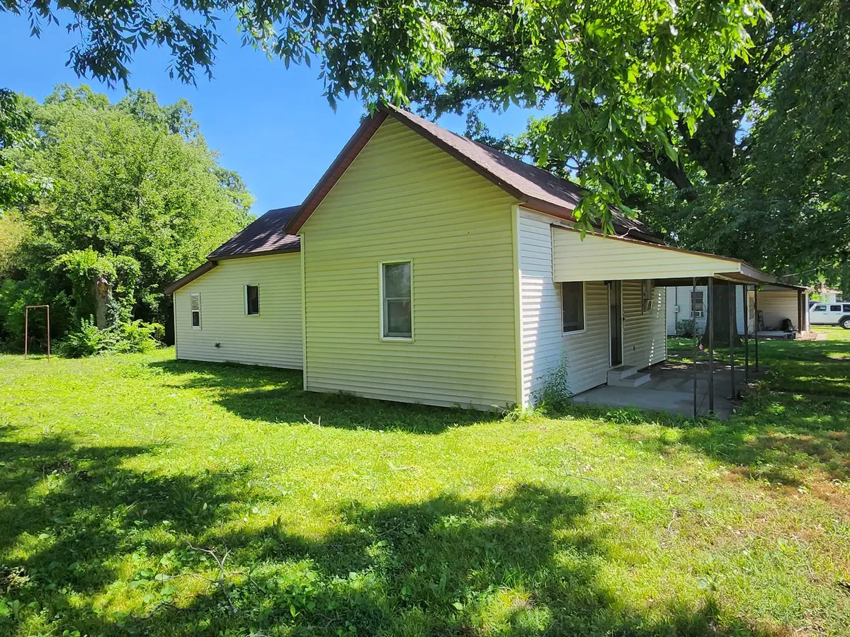 33 Cripple Creek Road, Pinckneyville, IL 62274 - #1