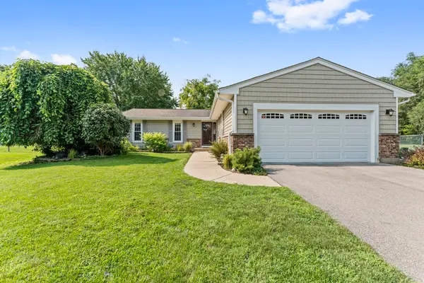 357 Brighton Bay, Roselle, IL 60172