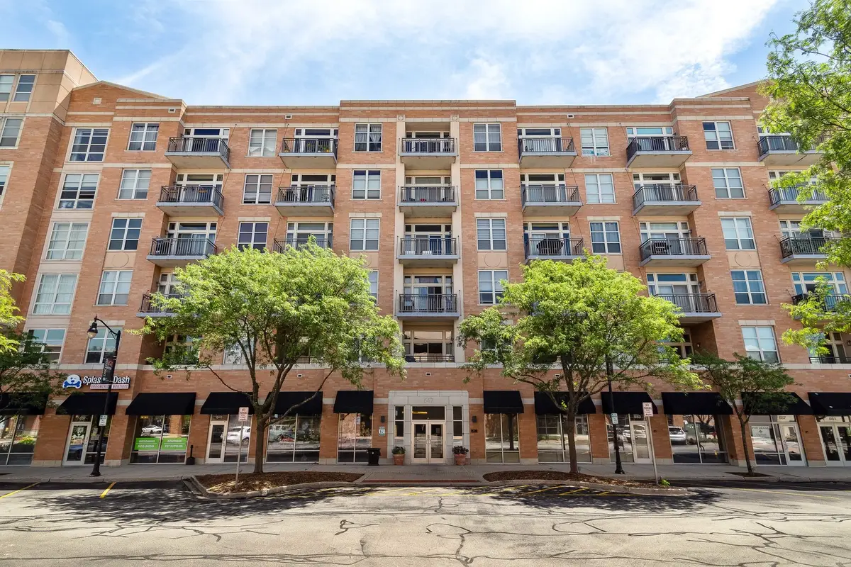 647 Metropolitan Way #214, Des Plaines, IL 60016 - #1
