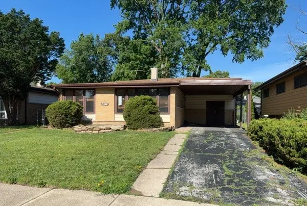 17214 Country Lane, East Hazel Crest, IL 60429