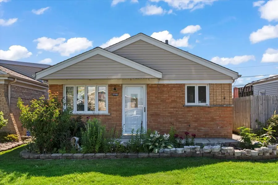 7749 Parkside Avenue, Burbank, IL 60459 - #3