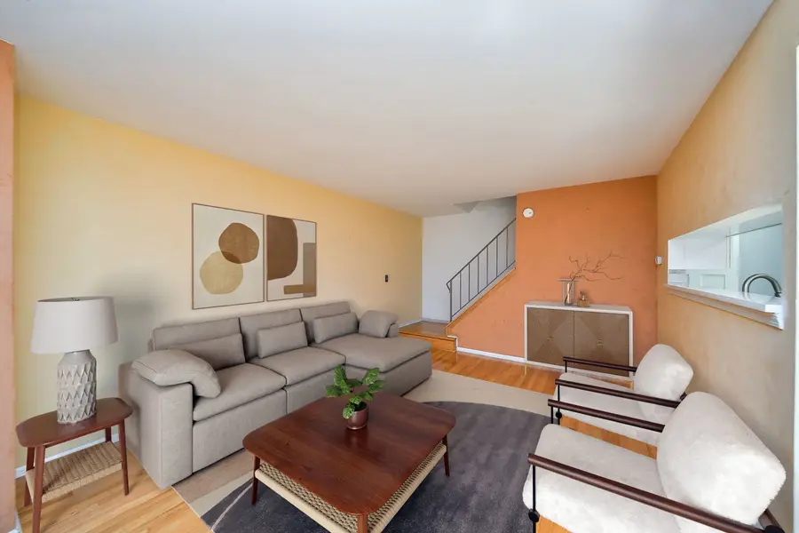 1675 Valley Forge Court #C, Wheaton, IL 60189 - #2