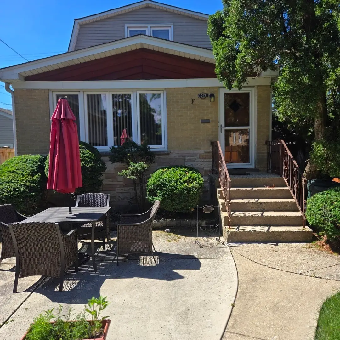 6213 W Newport Avenue, Chicago, IL 60634 - #1
