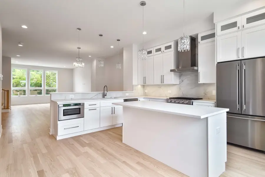 3516 N Central Avenue, Chicago, IL 60634 - #3