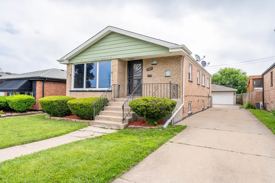 12927 S Saginaw Avenue, Chicago, IL 60633 - #2