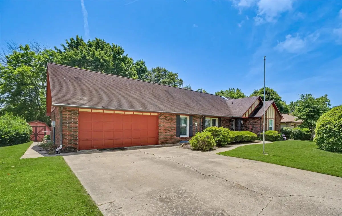 304 Cherokee Drive, Georgetown, IL 61846 - #1