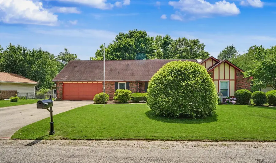 304 Cherokee Drive, Georgetown, IL 61846 - #2