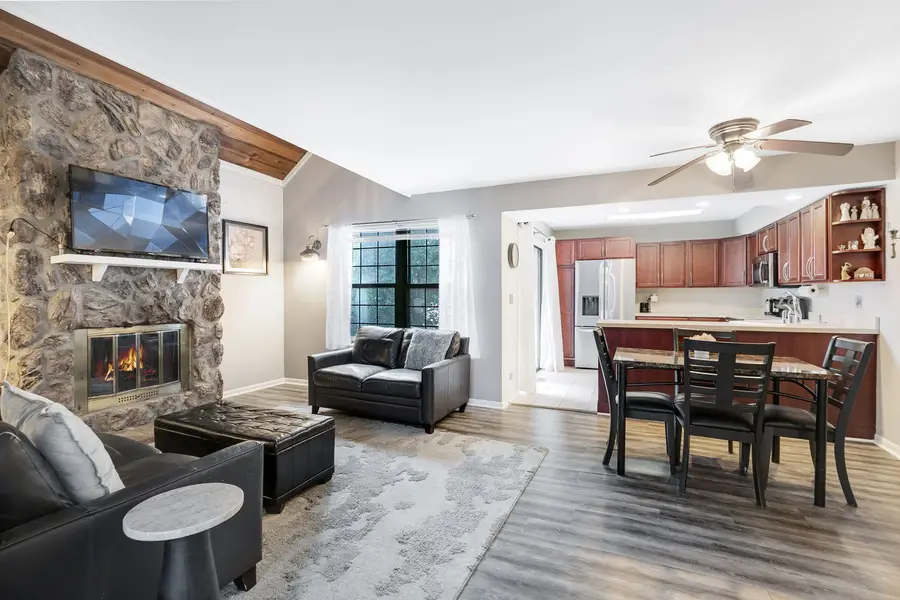 736 Glen Way #736, Gurnee, IL 60031 - #3