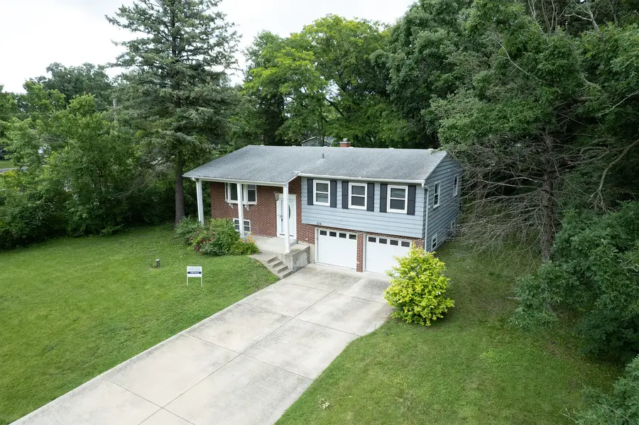 334 N Brookshore Drive, Shorewood, IL 60404 - #2