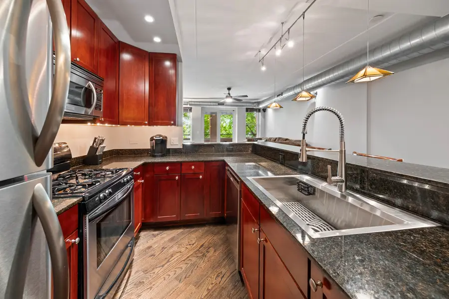 3550 W Montrose Avenue #308, Chicago, IL 60618 - #3
