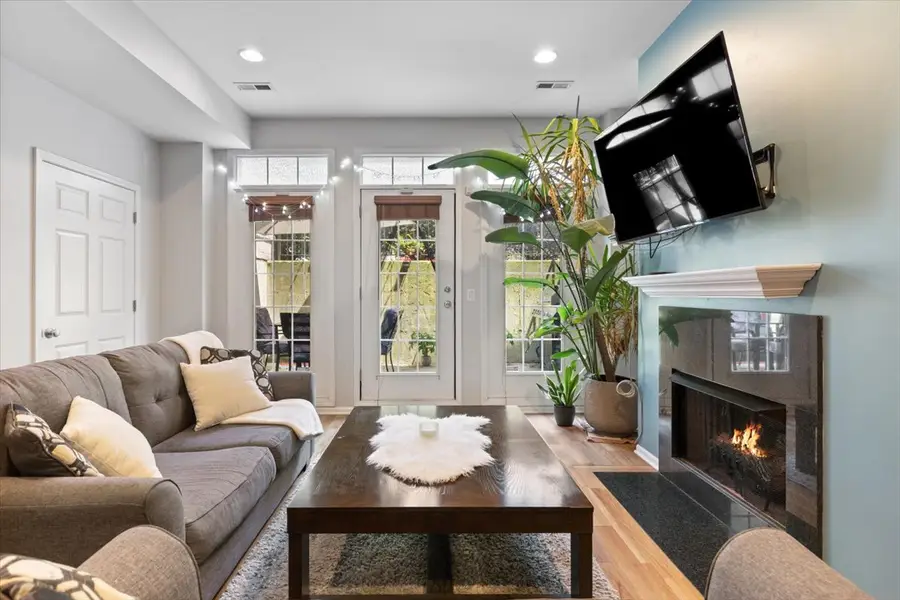 7018 N Ashland Boulevard #GS, Chicago, IL 60626 - #3