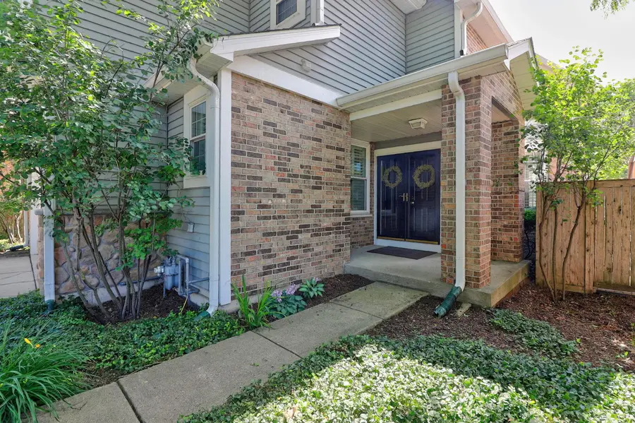 1702 Astor Avenue, Oakbrook Terrace, IL 60181 - #2