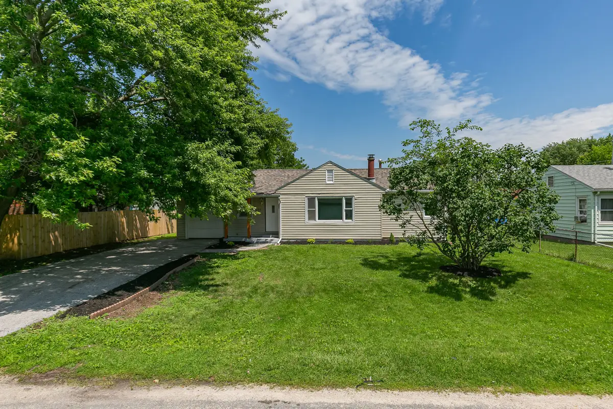 307 33rd Avenue, East Moline, IL 61244 - #1