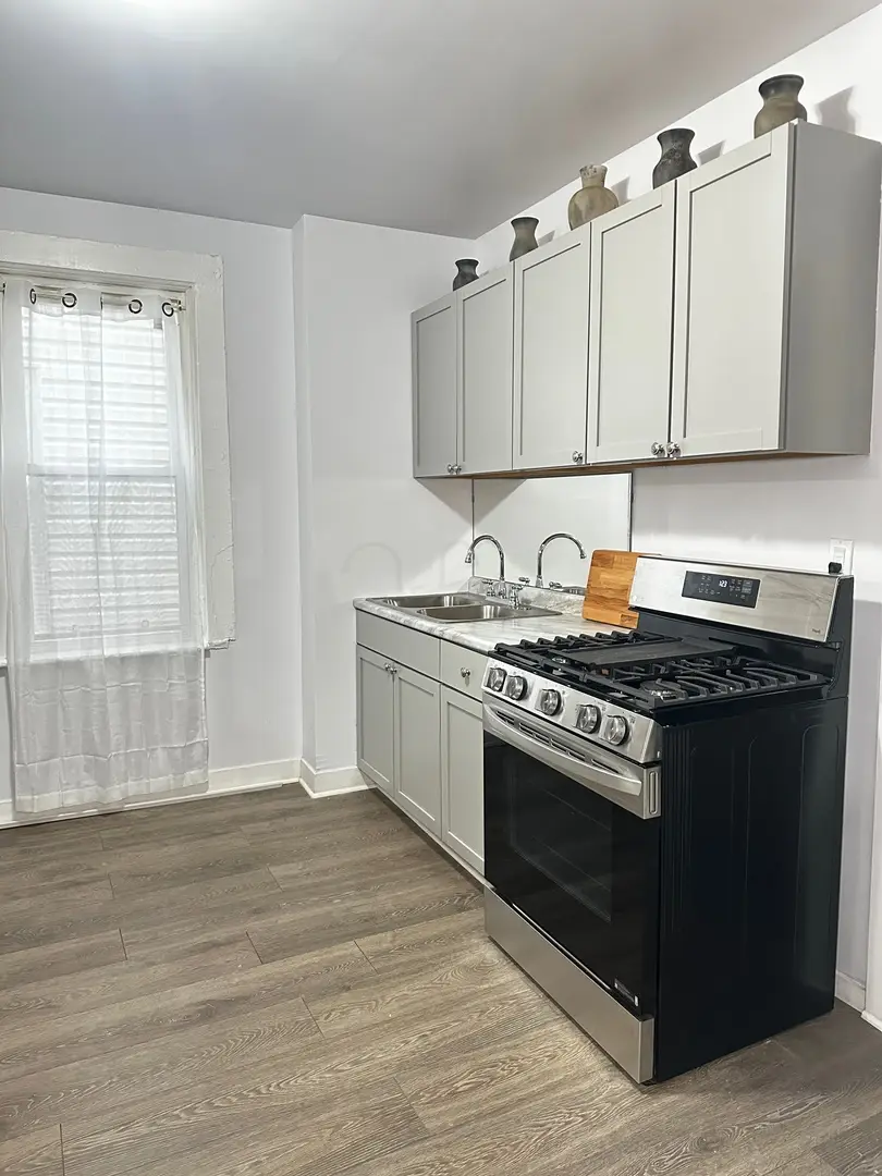 7828 S Greenwood Avenue, Chicago, IL 60619 - #2