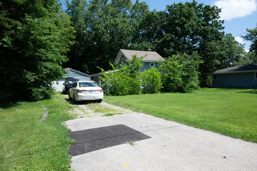 210 E Miller Avenue, Hinckley, IL 60520 - #2