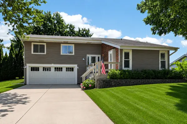 186 Royce Drive, Bloomingdale, IL 60108