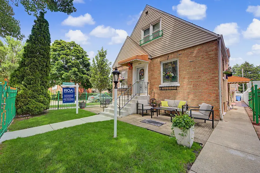 11301 S Avenue H, Chicago, IL 60617 - #3