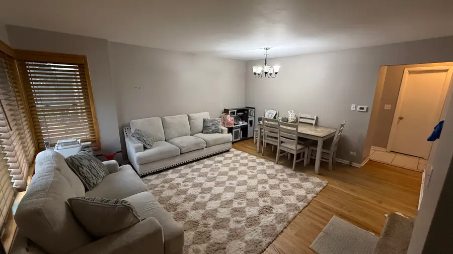 4847 Enfield Avenue #C, Skokie, IL 60077 - #3