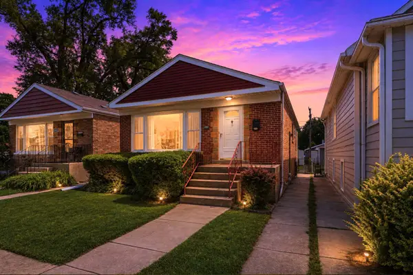 8303 44th Street, Lyons, IL 60534