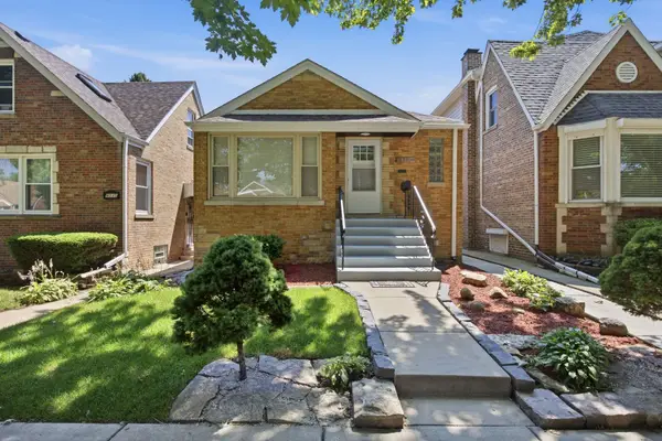 8039 S Campbell Avenue, Chicago, IL 60652