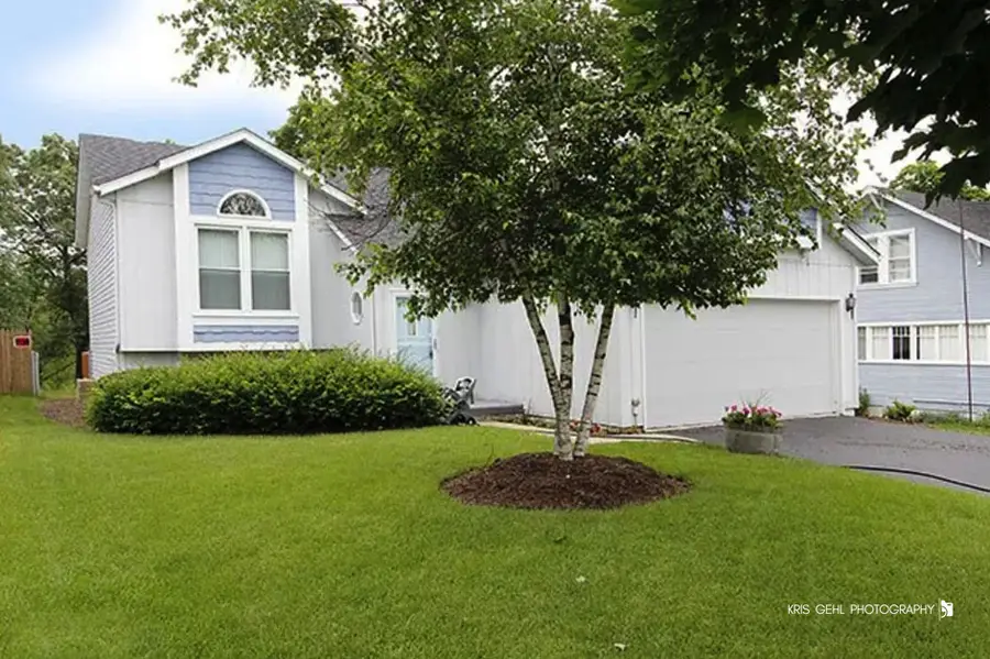 26145 W Lake Avenue, Antioch, IL 60002 - #2