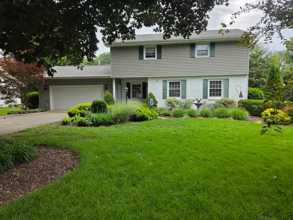 1108 Crestview Road, Sterling, IL 61081