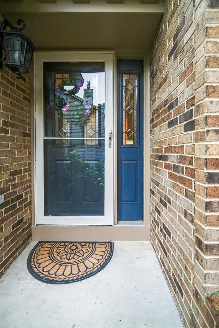 640 Walnut Oaks Drive, Roselle, IL 60172 - #3