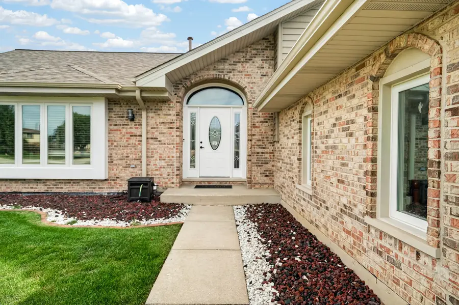 11765 Brookshire Drive, Orland Park, IL 60467 - #2