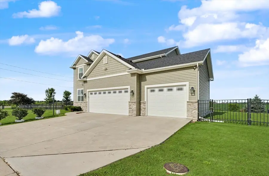 3606 Freedom Boulevard, Champaign, IL 61822 - #3