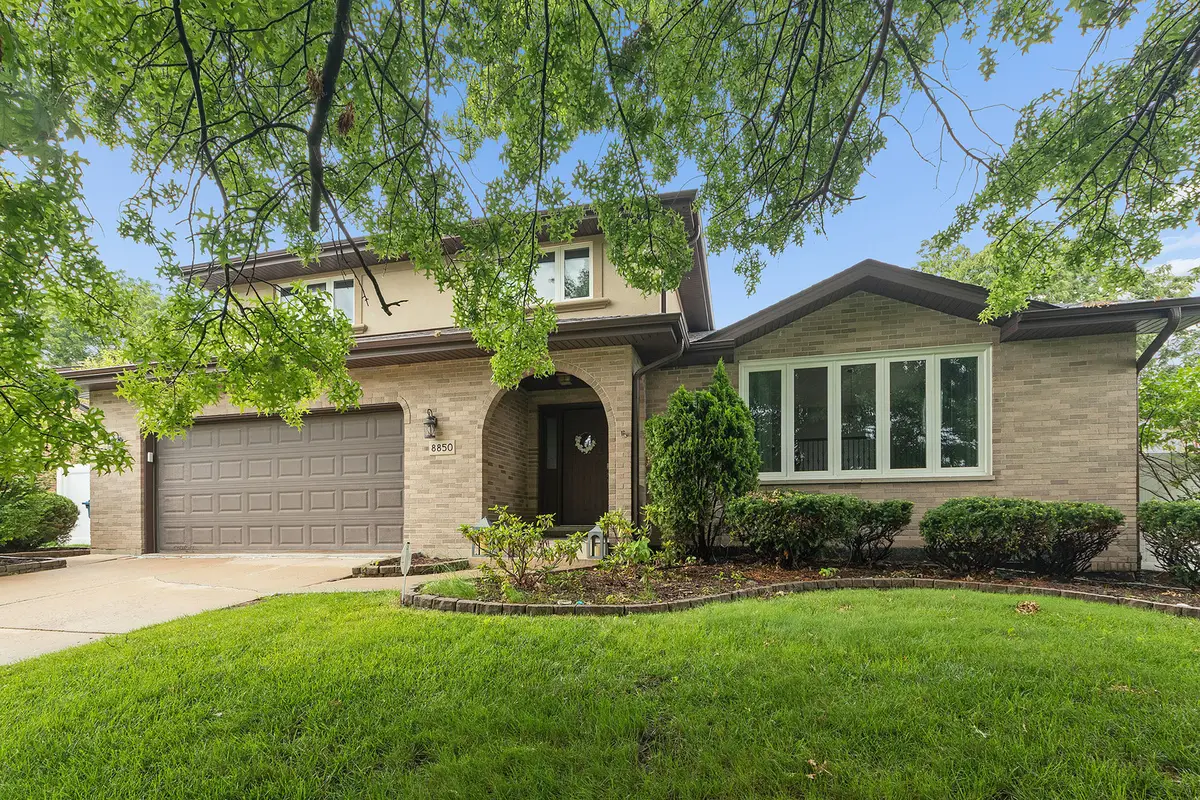 8850 W 98th Place, Palos Hills, IL 60465 - #1