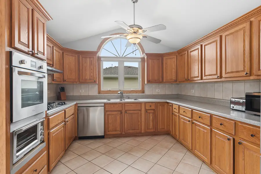 8850 W 98th Place, Palos Hills, IL 60465 - #2