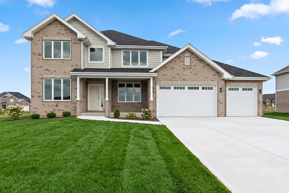 8220 S Stanley Trail S, Frankfort, IL 60423 - #1