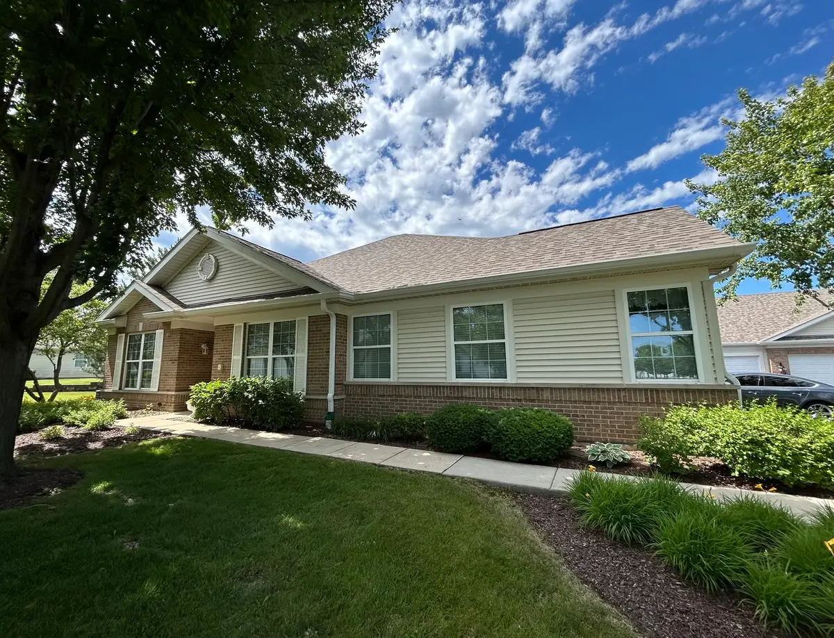 21561 Wolf Lake Court, Crest Hill, IL 60403 - #1