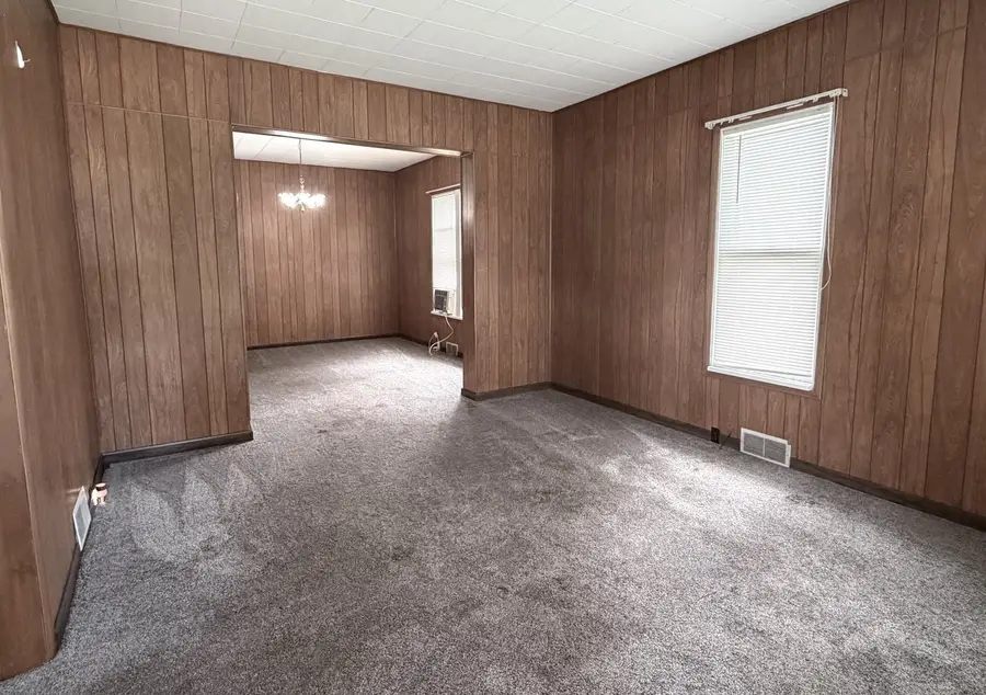 728 7th Street, Lasalle, IL 61301 - #2