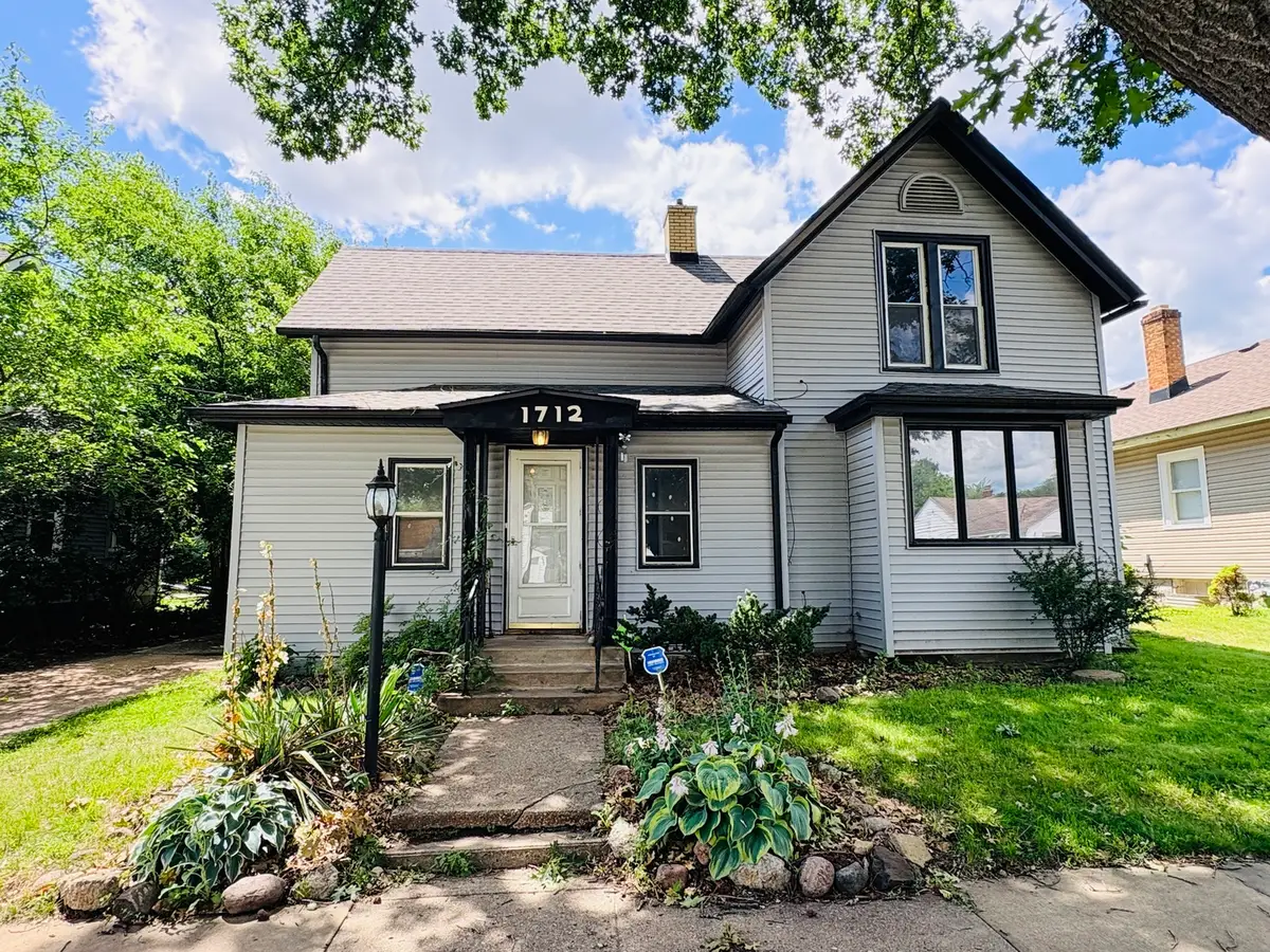 1712 Carney Avenue, Rockford, IL 61103 - #1
