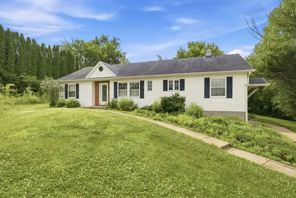 3045 Camp Creek Road, Sherrard, IL 61281
