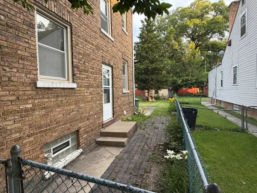 227 W 146th Street, Dolton, IL 60419 - #3