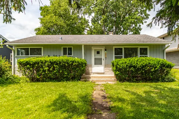 1038 Landon Avenue, Winthrop Harbor, IL 60096
