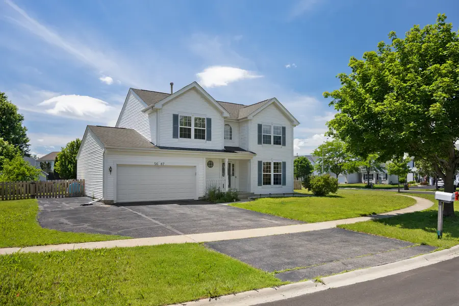 5687 Mckenzie Drive, Lake In The Hills, IL 60156 - #2