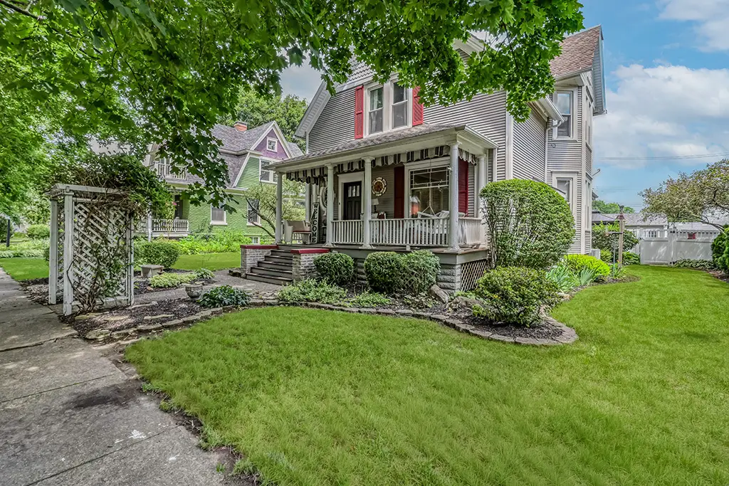 206 N Pine Street, Momence, IL 60954 - #1