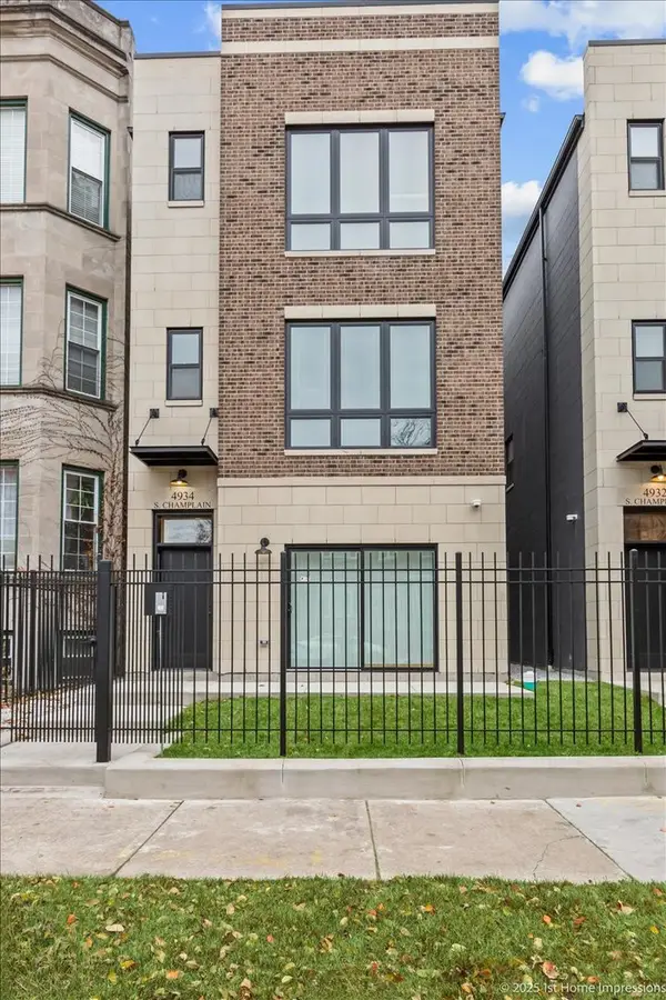 4934 S Champlain Avenue, Chicago, IL 60615