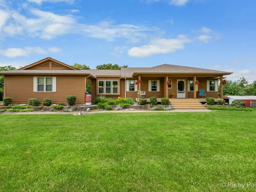 28 Tomahawk Trail, Oswego, IL 60543 - #3