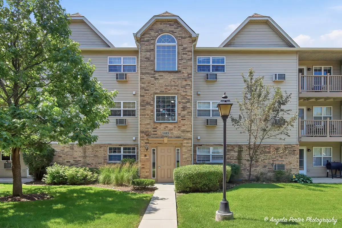 Address Withheld By Seller, Round Lake Beach, IL 60073 - #1