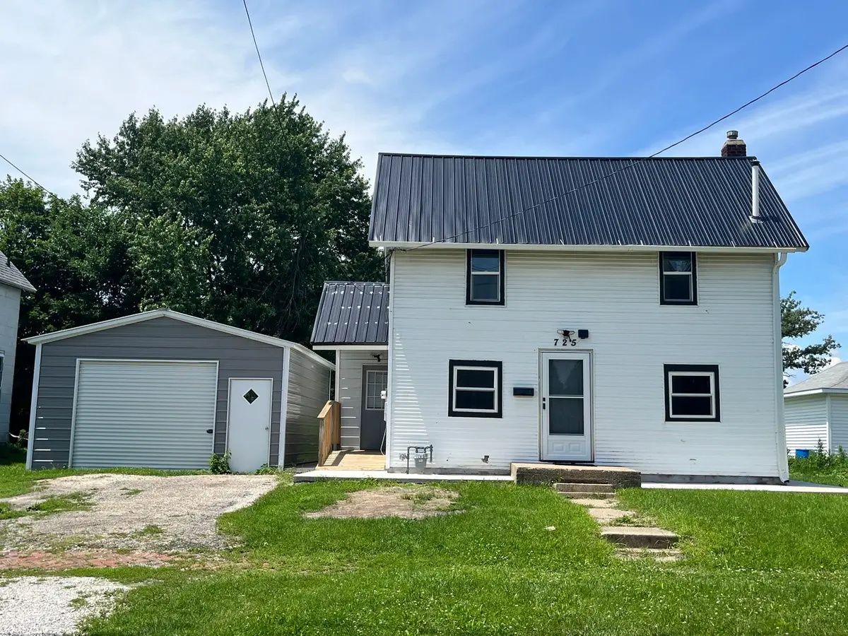 725 Madison Avenue, Kewanee, IL 61443 - #1