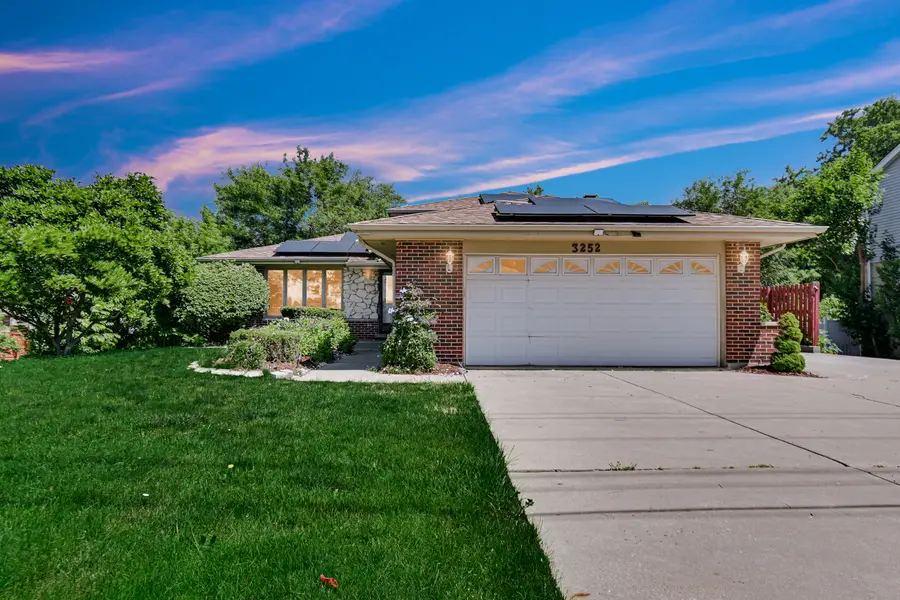 3252 87th Street, Darien, IL 60561 - #2